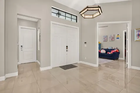 12450 N Parkland Bay Trail Parkland FL 33076