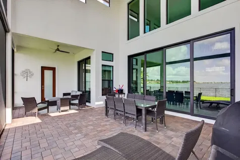 12450 N Parkland Bay Trail Parkland FL 33076