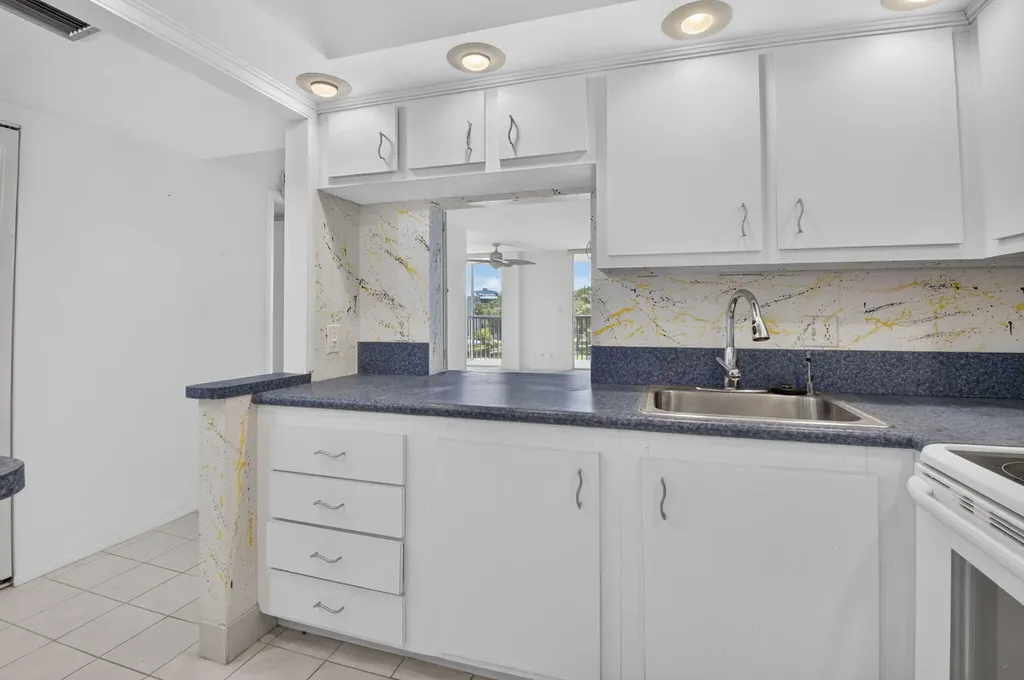 5301 NW 2nd Avenue Boca Raton FL 33487