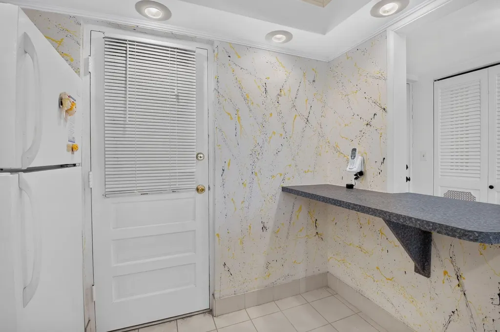 5301 NW 2nd Avenue Boca Raton FL 33487