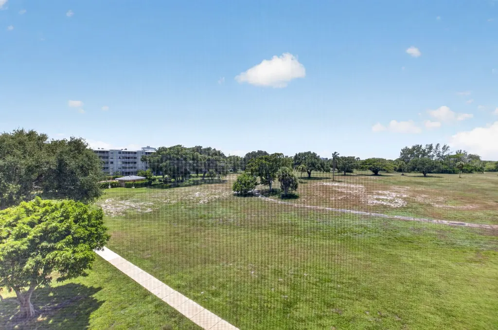 5301 NW 2nd Avenue Boca Raton FL 33487