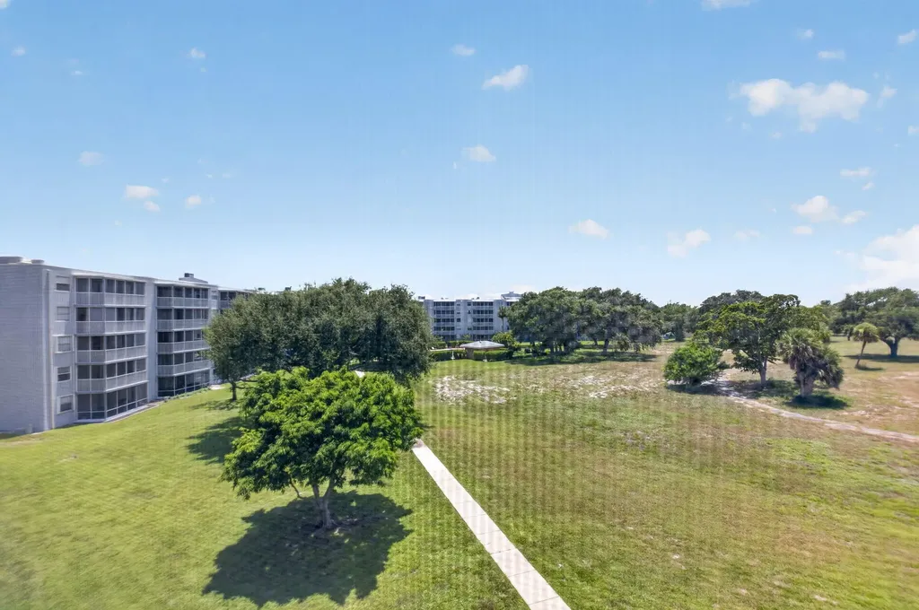 5301 NW 2nd Avenue Boca Raton FL 33487