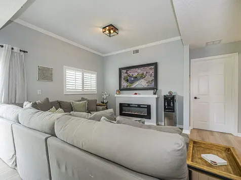 524 7th Square Vero Beach FL 32962