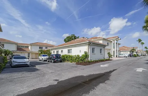 524 7th Square Vero Beach FL 32962