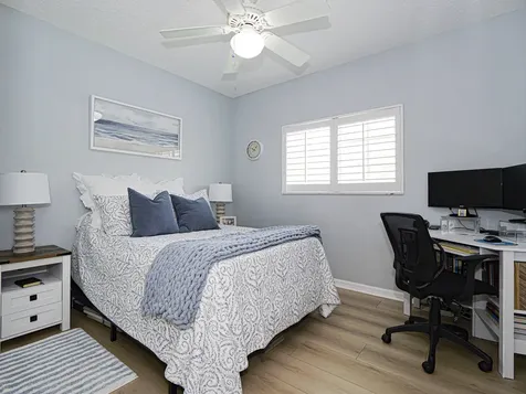 524 7th Square Vero Beach FL 32962