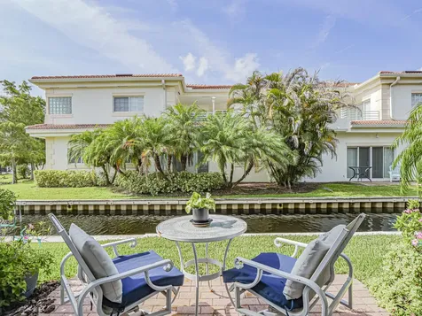 524 7th Square Vero Beach FL 32962