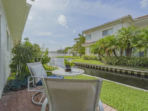 524 7th Square Vero Beach FL 32962