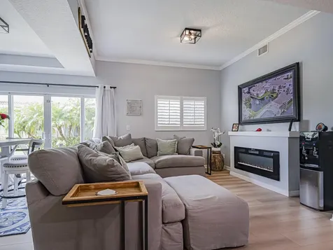 524 7th Square Vero Beach FL 32962