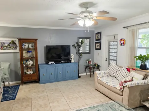 563 Durham T Circle Deerfield Beach FL 33442