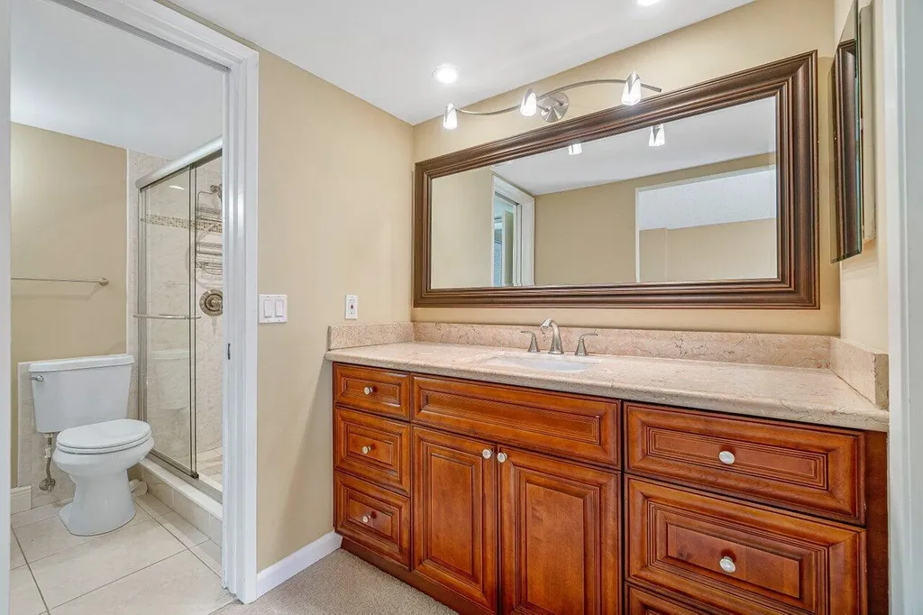 950 Egret Circle Delray Beach FL 33444