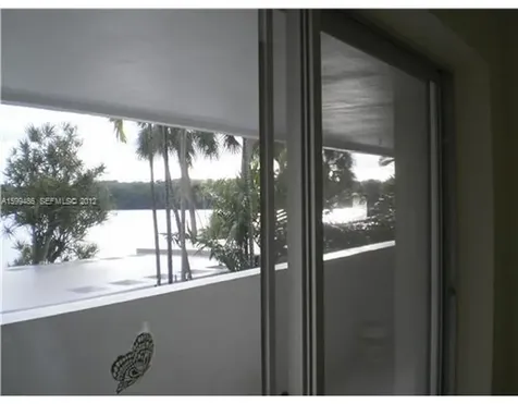 500 Bayview Drive Sunny Isles Beach FL 33160