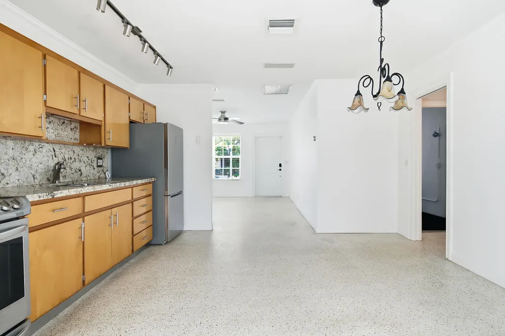 205 Rutland Boulevard West Palm Beach FL 33405