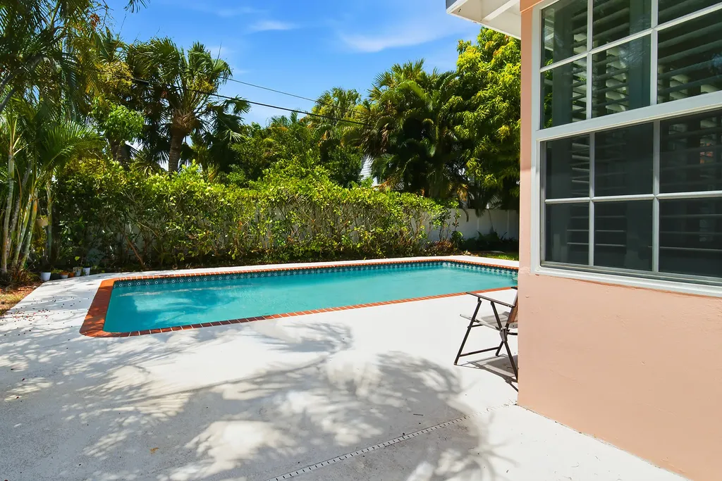 205 Rutland Boulevard West Palm Beach FL 33405