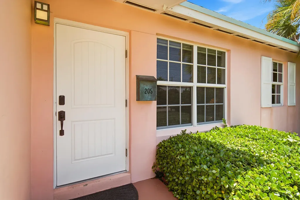 205 Rutland Boulevard West Palm Beach FL 33405