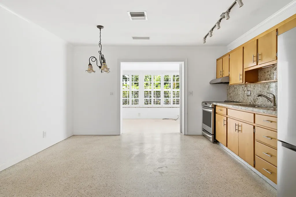 205 Rutland Boulevard West Palm Beach FL 33405