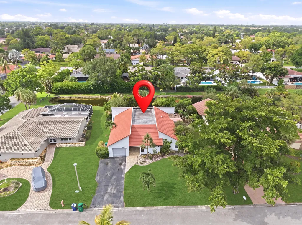 8302 NW 15th Court Coral Springs FL 33071