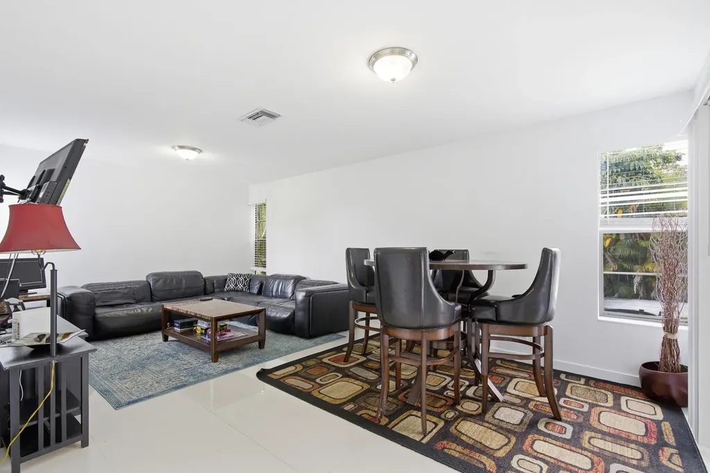 8302 NW 15th Court Coral Springs FL 33071