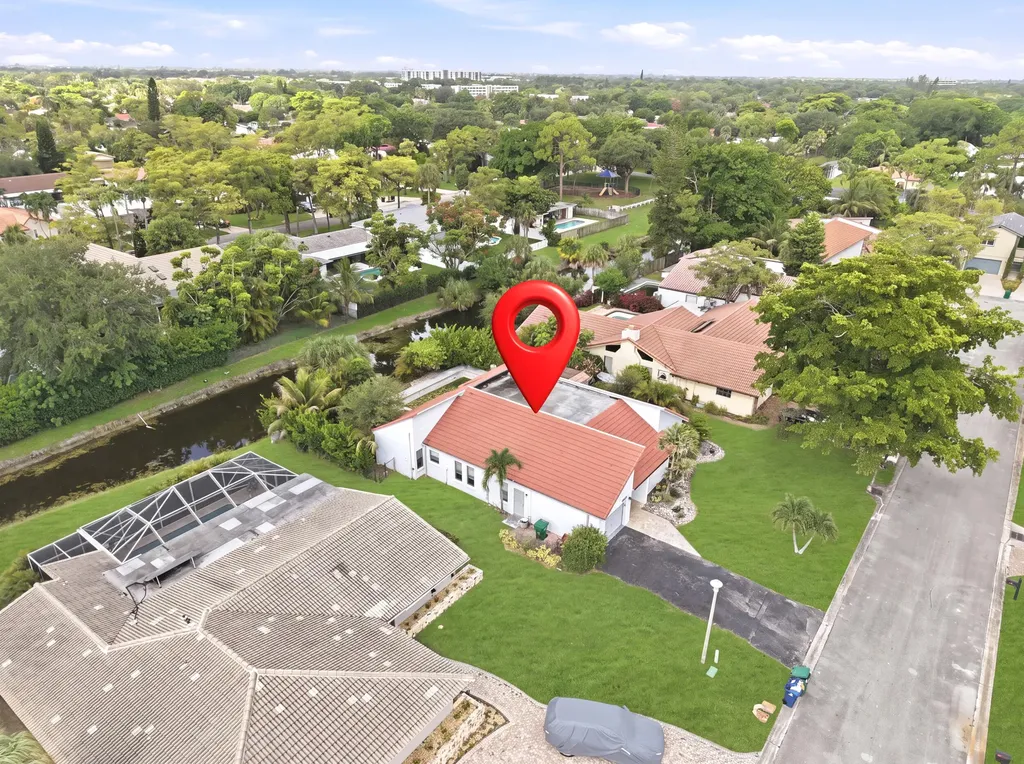 8302 NW 15th Court Coral Springs FL 33071