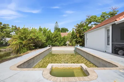 8302 NW 15th Court Coral Springs FL 33071
