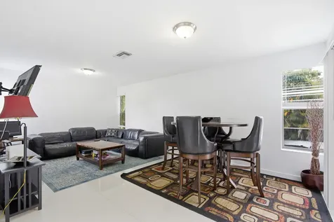 8302 NW 15th Court Coral Springs FL 33071