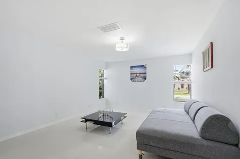 8302 NW 15th Court Coral Springs FL 33071