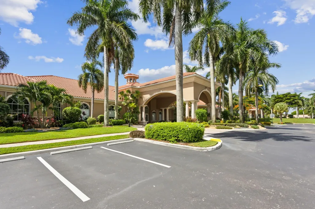 6833 Viale Elizabeth Delray Beach FL 33446