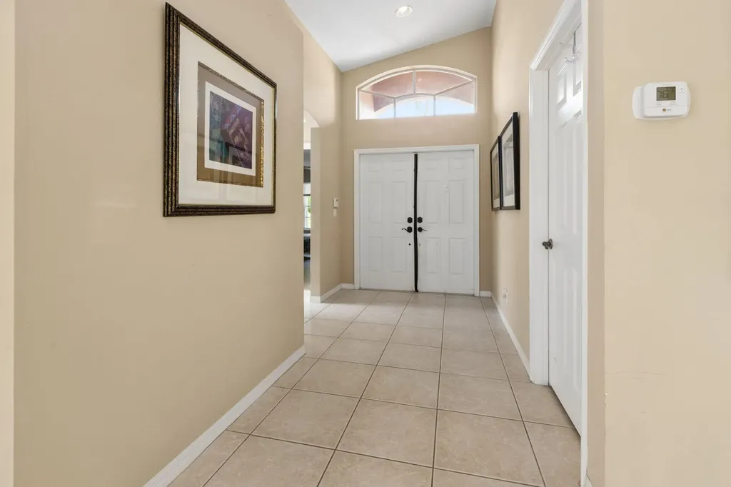 6833 Viale Elizabeth Delray Beach FL 33446