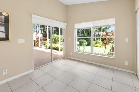 6833 Viale Elizabeth Delray Beach FL 33446