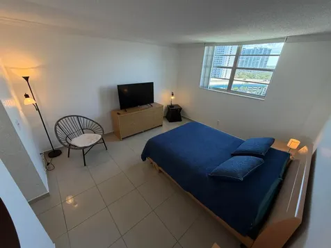 19390 Collins Avenue Sunny Isles Beach FL 33160