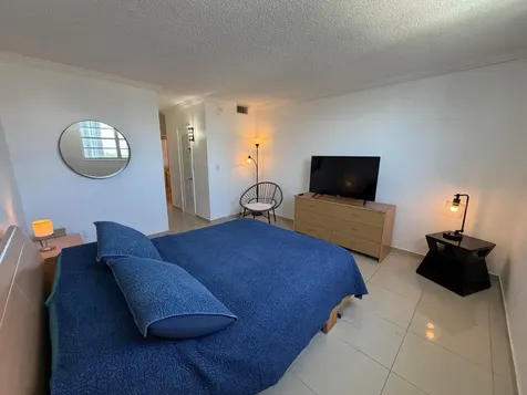 19390 Collins Avenue Sunny Isles Beach FL 33160