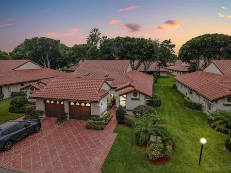 6353 Royal Manor Circle Delray Beach FL 33484