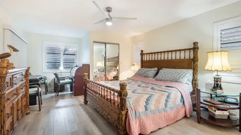 6353 Royal Manor Circle Delray Beach FL 33484