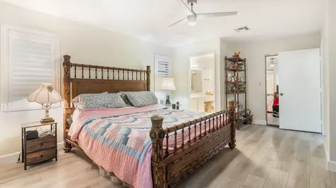 6353 Royal Manor Circle Delray Beach FL 33484