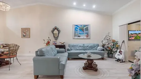 6353 Royal Manor Circle Delray Beach FL 33484