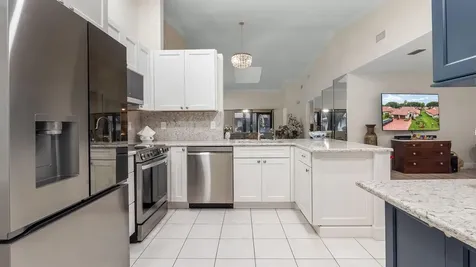 6353 Royal Manor Circle Delray Beach FL 33484