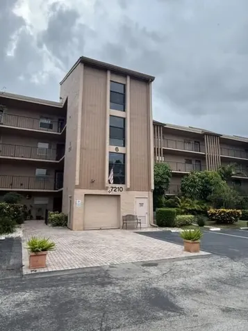 7210 Lake Circle Drive Margate FL 33063