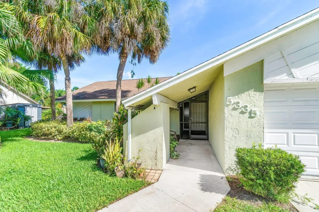 5335 Havasu Court Lake Worth FL 33467