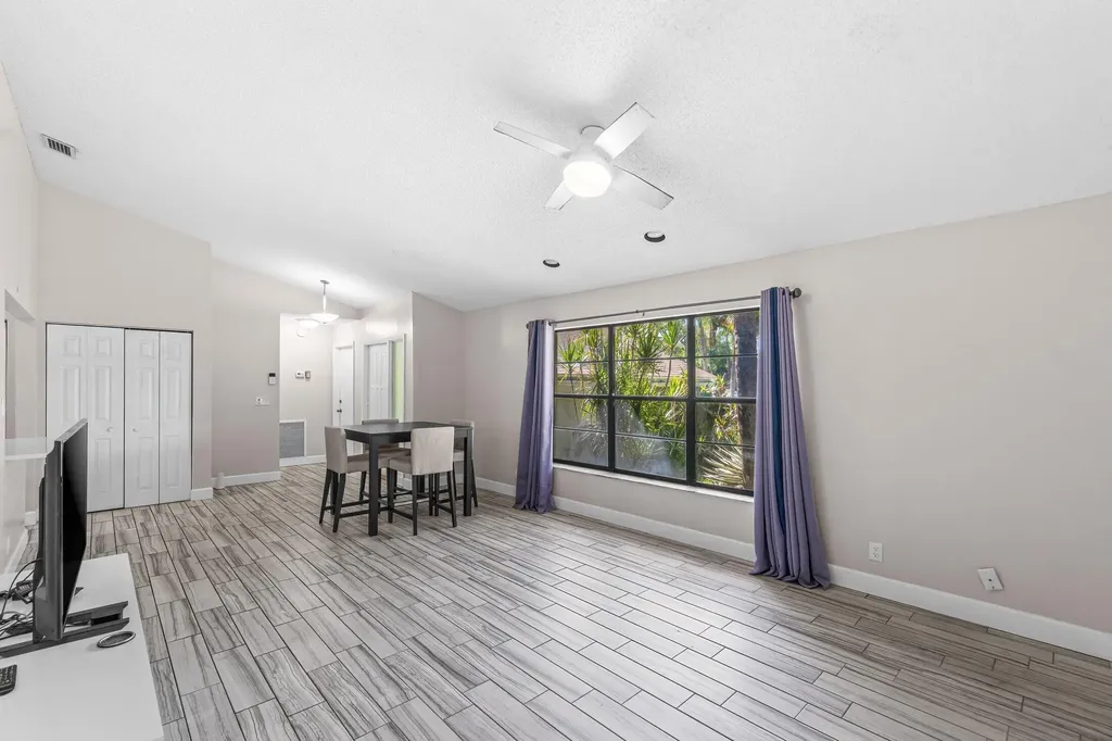 5335 Havasu Court Lake Worth FL 33467