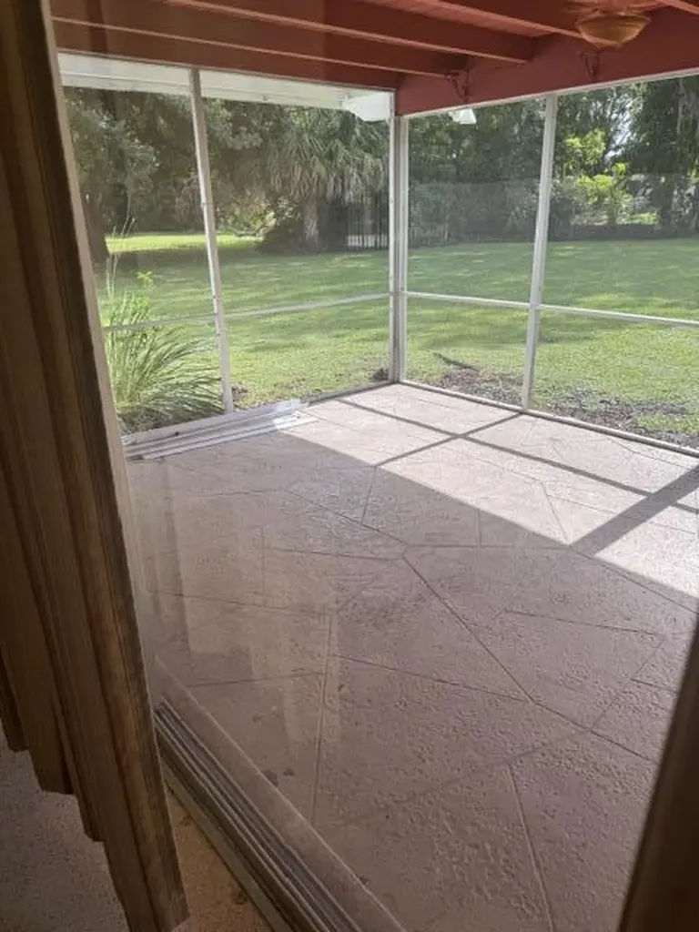 860 NW 65th Avenue Plantation FL 33317
