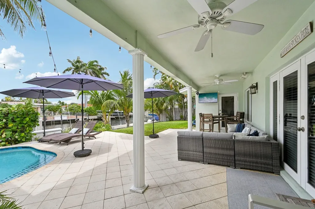 4911 NE 25th Avenue Lighthouse Point FL 33064