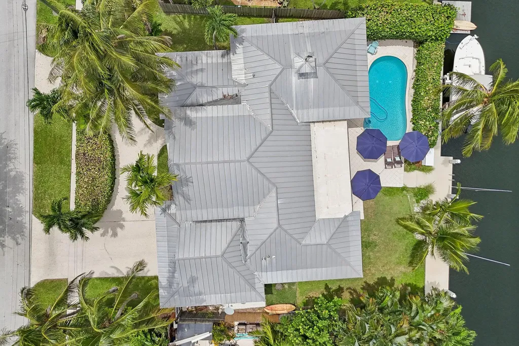 4911 NE 25th Avenue Lighthouse Point FL 33064