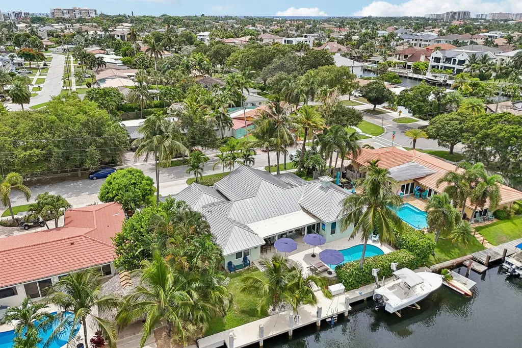 4911 NE 25th Avenue Lighthouse Point FL 33064