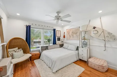 4911 NE 25th Avenue Lighthouse Point FL 33064