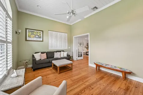 4911 NE 25th Avenue Lighthouse Point FL 33064