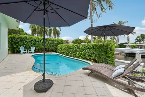 4911 NE 25th Avenue Lighthouse Point FL 33064
