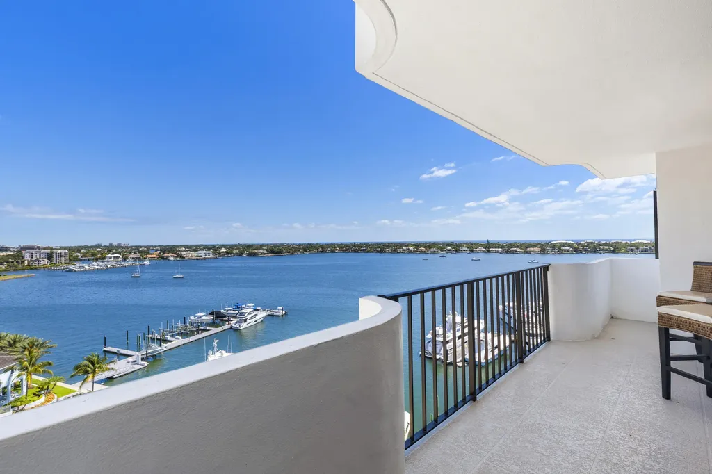 1208 Marine Way North Palm Beach FL 33408