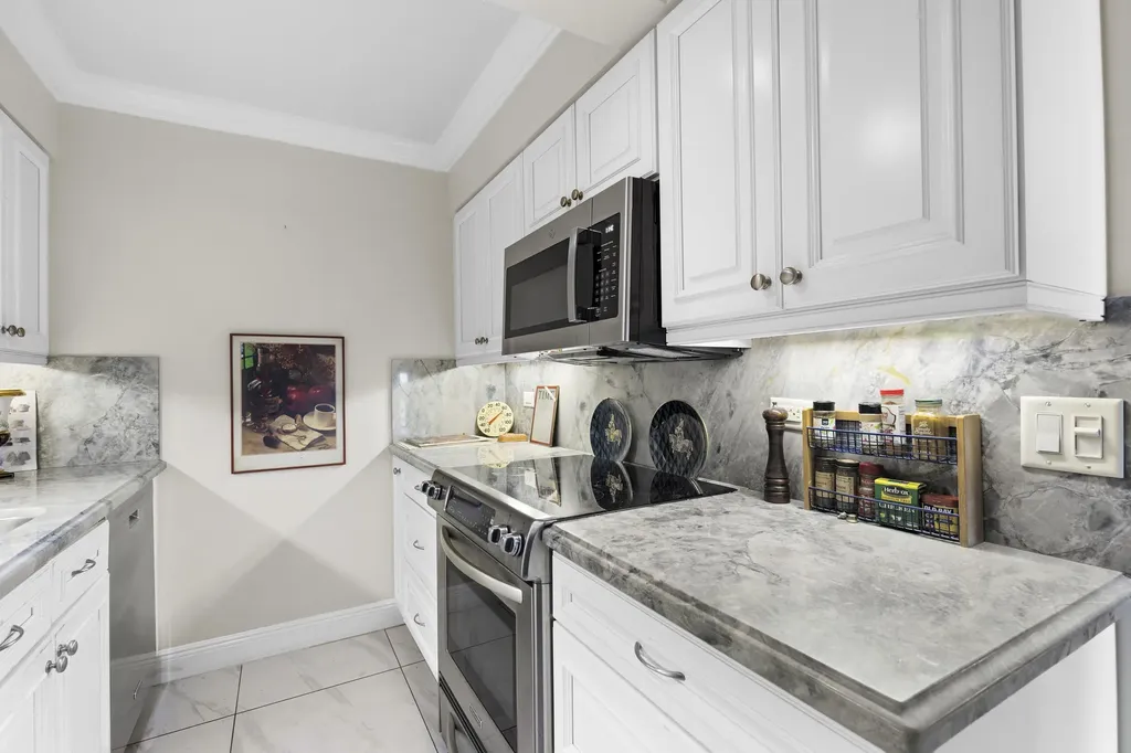 1208 Marine Way North Palm Beach FL 33408