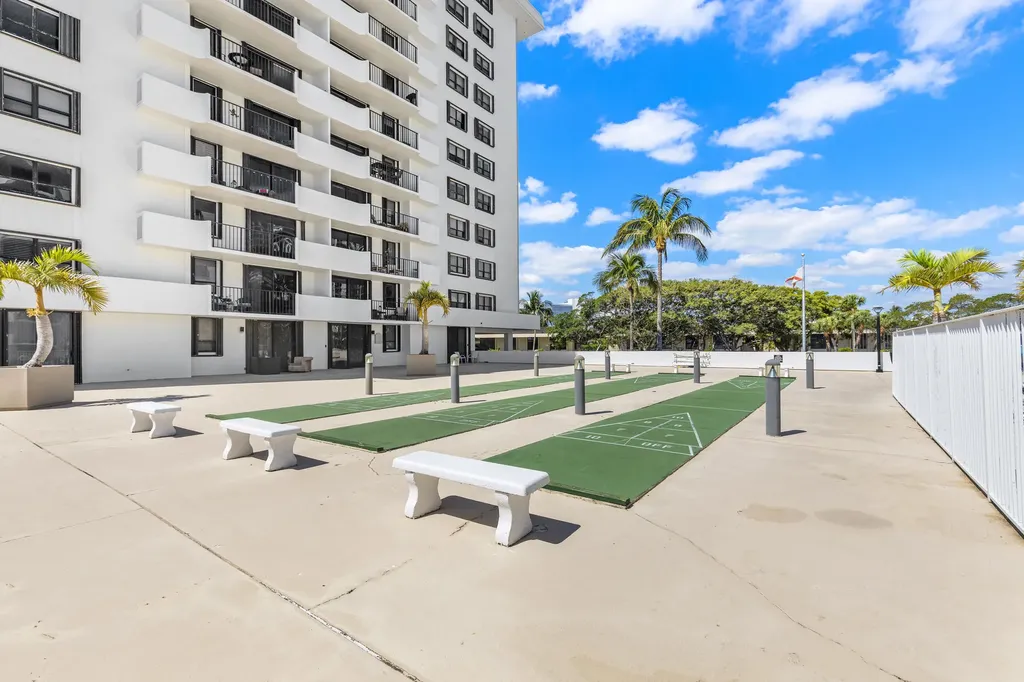 1208 Marine Way North Palm Beach FL 33408