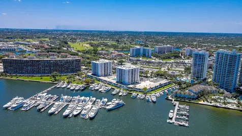 1208 Marine Way North Palm Beach FL 33408