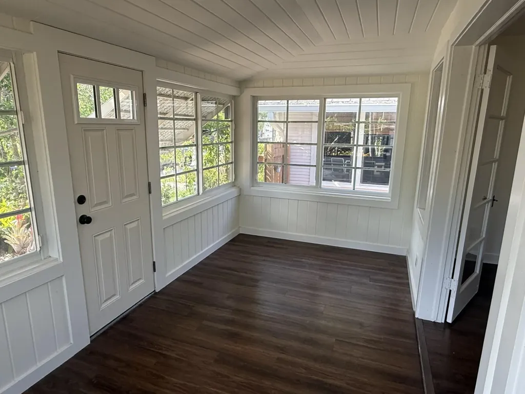 427 N J Street Lake Worth Beach FL 33460